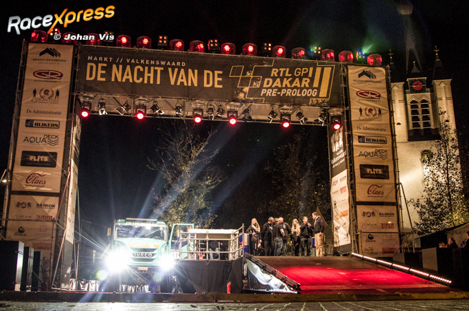 FOTO's: De Nacht van de RTL GP Dakar Pre-proloog in Valkenswaard